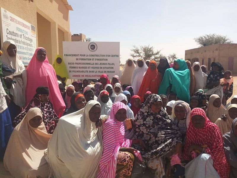 Hoffnung für Niger e. V. Ausbildungszentrum Schneiderin und Moringa-Produktion